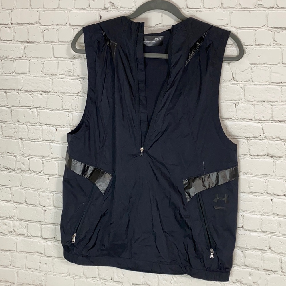 Under armor Runner’s Performance Vest Size Large